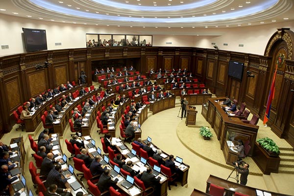 Հայաստանի խորհրդարանը աջակցում է Եվրամիության անդամակցության գործընթաց սկսելու օրինագծին