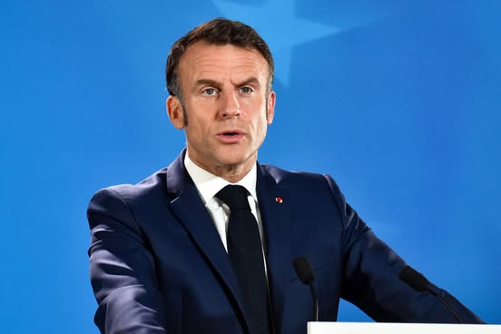 Эммануэль Макрон – цæттæ стæм Украинайы фидар æмæ æнæфæцудгæ сабырадмæ, Уæрæсе хъуамæ баурома йæ агресси æмæ уый хъуамæ æмрæнхъ уа украинæгтæн фидар æдасдзинады гарантитимæ