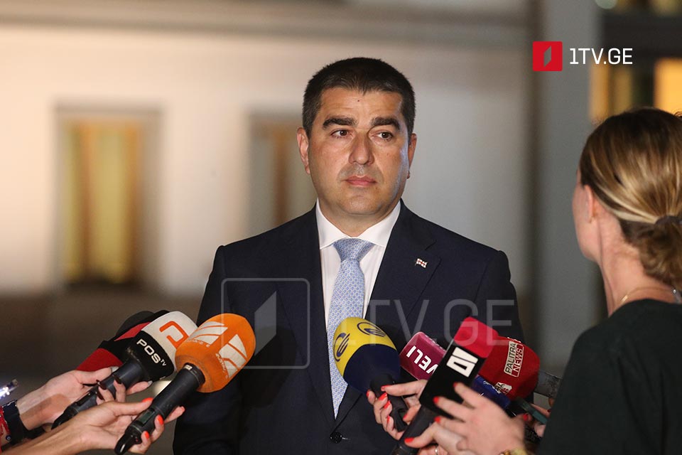 Speaker declares intention to adopt FARA law "word by word"