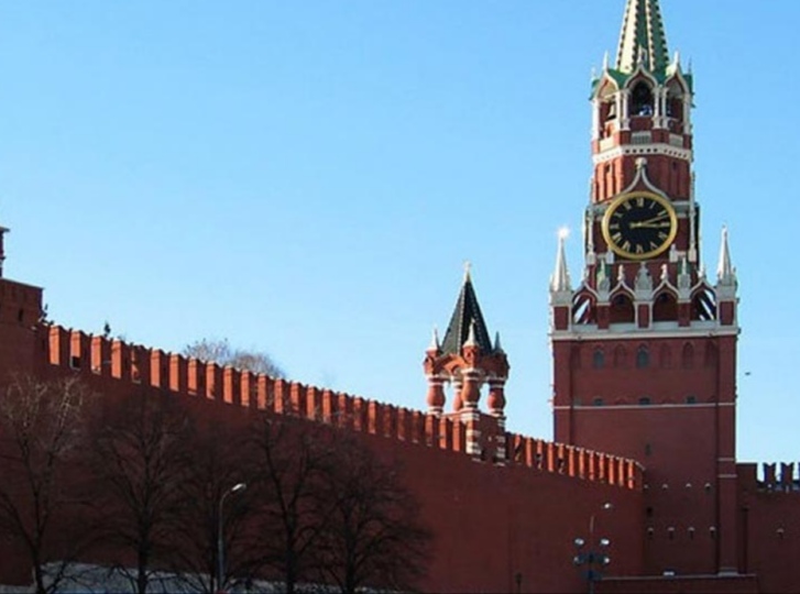 Кремль ишырҳәаз еиҧш, апараметрқәа зегьы рыла урыстәыла-америкатә диалог алагаразы аӡбара рыдыркылеит, иара убас, Урыстәылеи Америкеи атҟәацәа еиҭнырыҧсахлар ҟалап