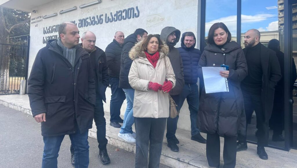 Lelo's Natsvlishvili tells Georgian citizens not to be afraid, promises support through every legal challenge
