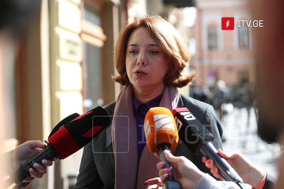 Саломе Самадашвили – Украина аҭынчра шьақәгылар зегьы ирҭахуп, аха, Урыстәылоуп аибашьра иалагаз, уи  цқьа еилаҳкаароуп, аҭынчра ашьақәыргыларазы, раҧхьа иргыланы, Путин ирежим уи иазыхиазароуп