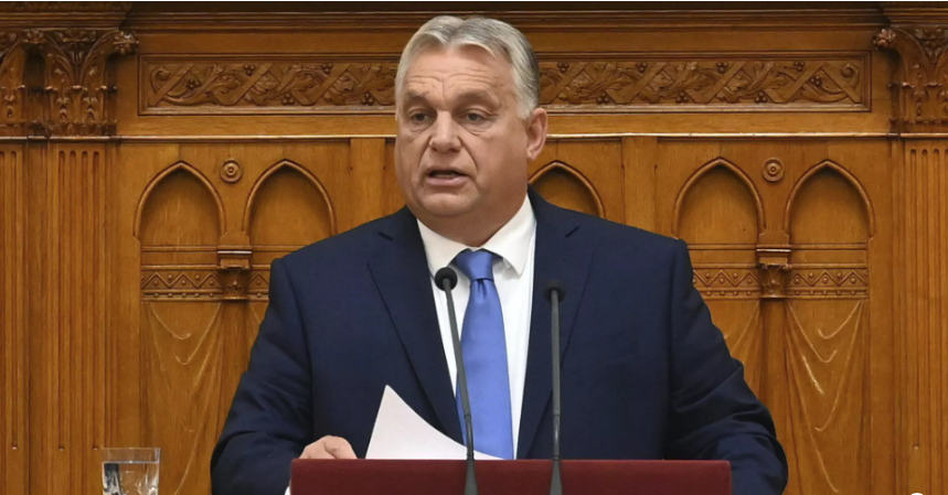 Politico - Виктор Орбан заявил, что проведет опрос в Венгрии, чтобы выяснить, хотят ли венгры вступления Украины в ЕС
