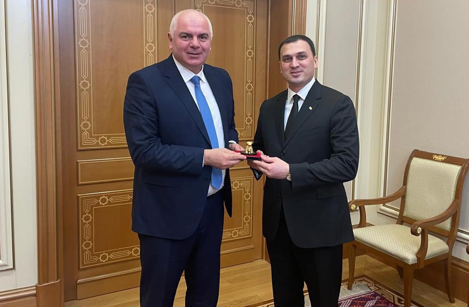 Սպորտի նախարար Շալվա Գոգոլաձեն և Թուրքմենստանի ֆիզիկական կուլտուրայի և սպորտի պետական ​​կոմիտեի նախագահ Ալաբերդ Սաֆարովը ստորագրել են համագործակցության հուշագիր