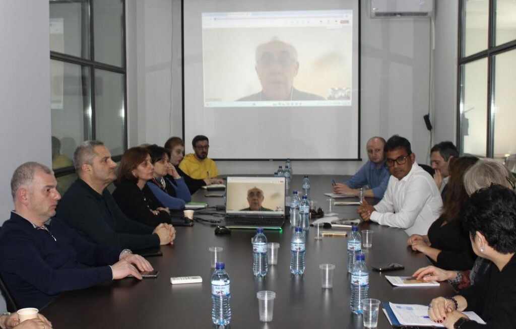 Land Management Agency launches land information system's programming