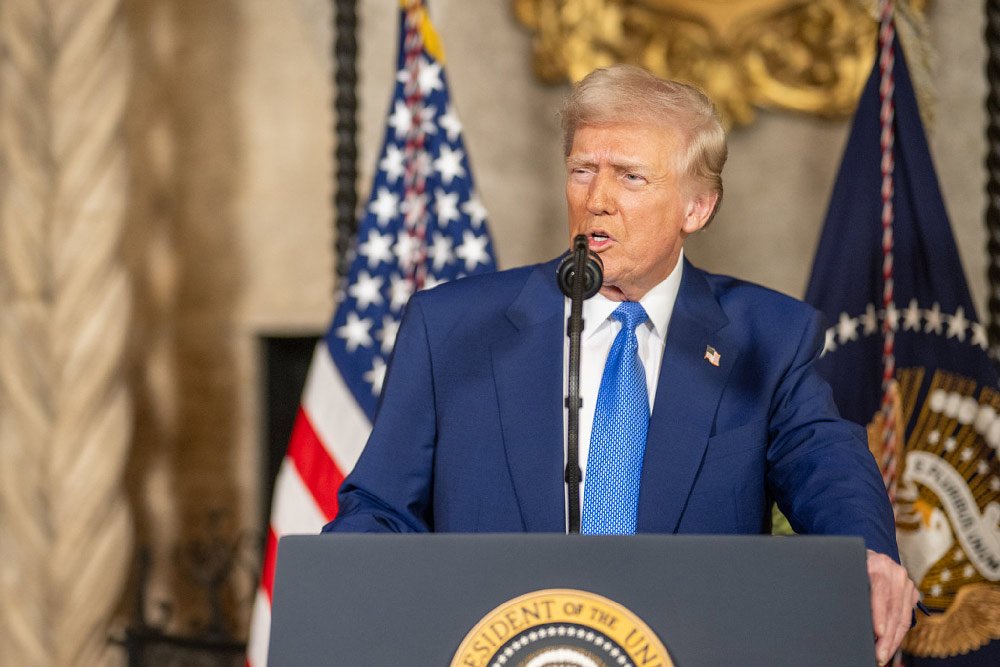 Donald Tramp - Putin üçün çətin müharibədir, çoxlu əsgər itirib, bəlkə də milyon, Ukrayna üçün də çətindir, hər ikisi üçün çətindir, bəzən onlara döyüşmək hüququ verməlisən