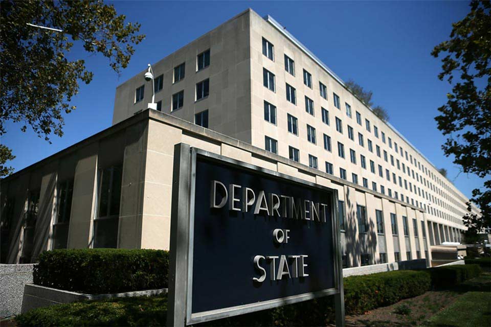 По информации globalnews.ge, Госдепартамент ответил на вопрос по Грузии: "Мы продолжаем оценку нашего подхода к Грузии для продвижения американских интересов"