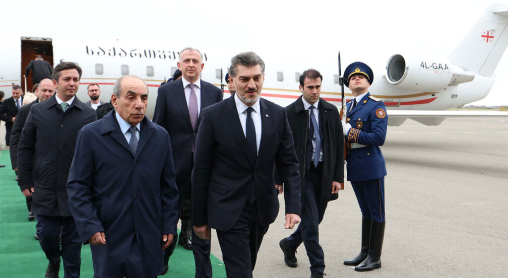 Михаил Ҟавелашвили раҧхьатәи иофициалтә визит мҩаҧигоит Азербаиџьантәи ареспубликаҿы иалагеит