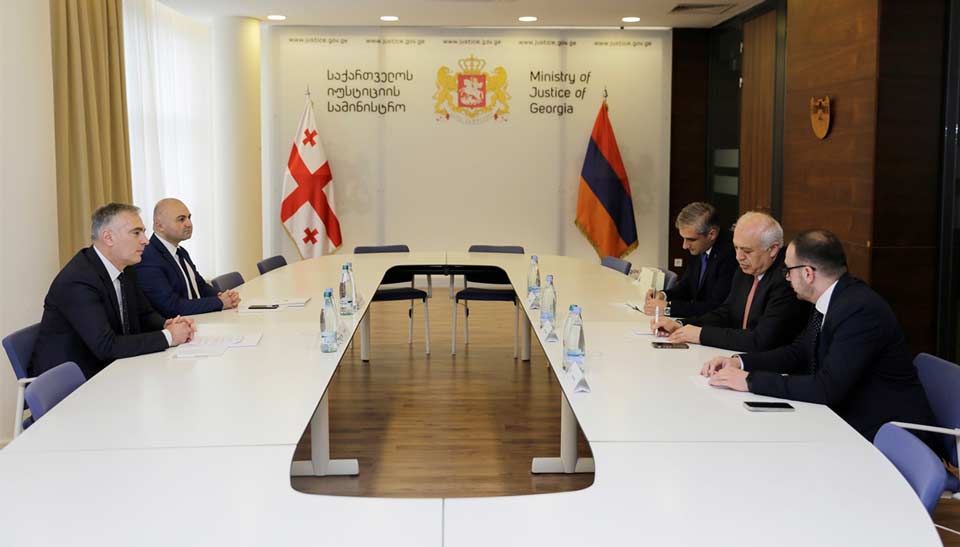 Justice Minister meets Armenian Ambassador