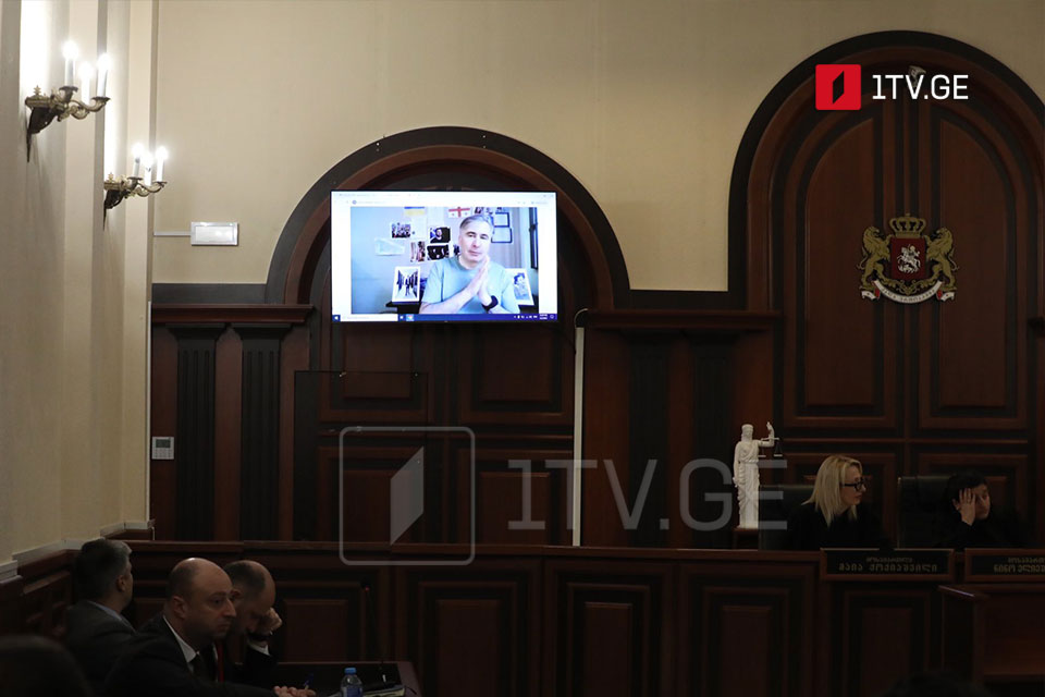 Михаил Саакашвили - Апрасидзе как будто были несчастными жертвами режима, если бы Апрасидзе не покинули Сванетию, не было бы ни развития, ни туризма, ни доходов
