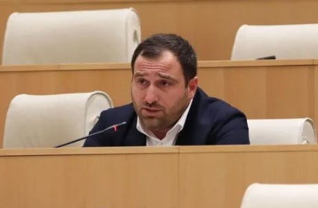 Իրակլի Կիրցխալիա. Ավելի քիչ կարևոր է, թե ինչ հարթակ կստեղծի Զուրաբիշվիլին, ում կմիավորի, ում կբաժանի, նրանց կտրվեն առաջադրանքներ և կկատարեն այն հրահանգները, որոնք կունենան իրենց ղեկավարները