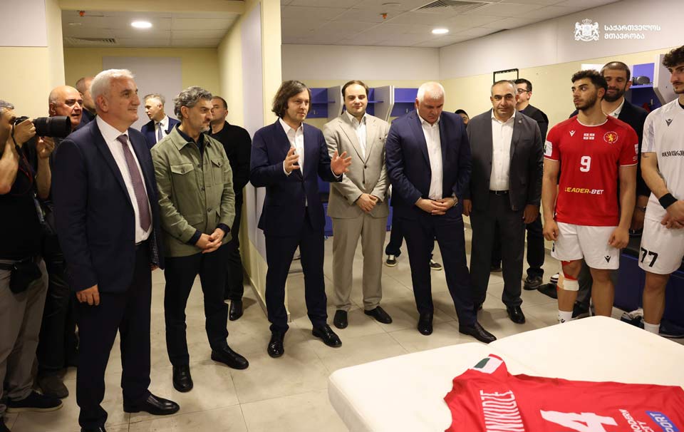 İrakli Kobaxidze Gürcüstanın həndbol milli komandasını Avropa çempionatına vəsiqə qazanması münasibətilə təbrik edib