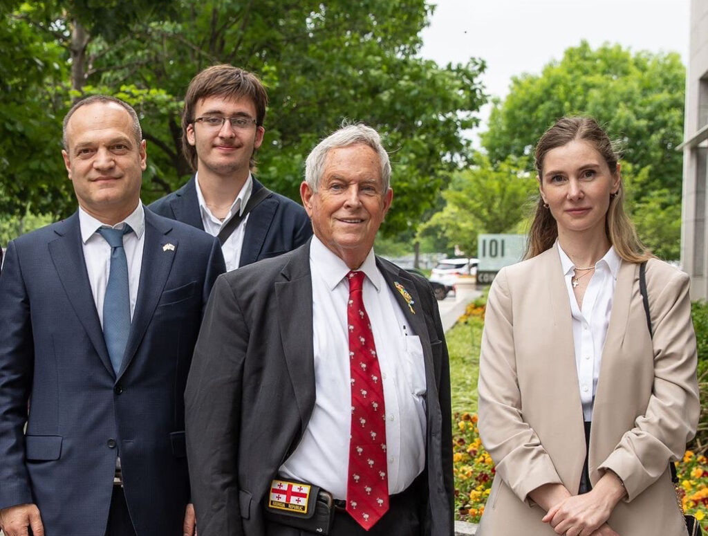 UNM leaders meet U.S. Congressman Joe Wilson