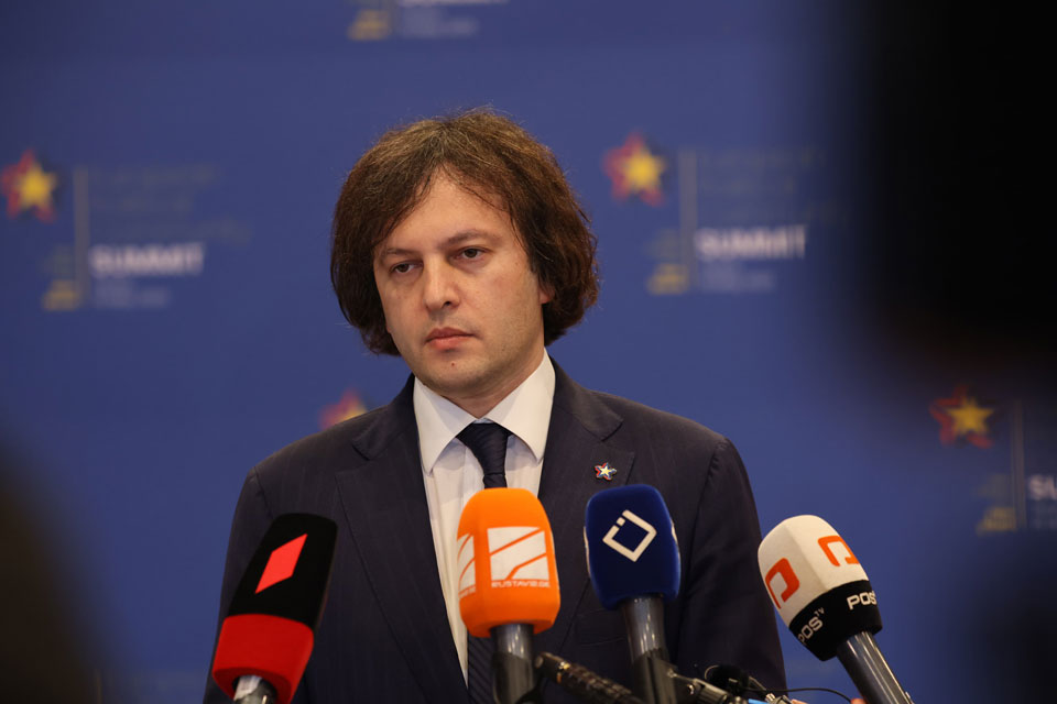 İrakli Kobaxidze - Hər kəs dərk edir ki, Gürcüstan hakimiyyətinin liderləri ilə söhbət lazımdır, yəgin ki təşəbbüslərin tez-tez Avropa liderlərindən gəlməsi məhz bunun ifadəsidir