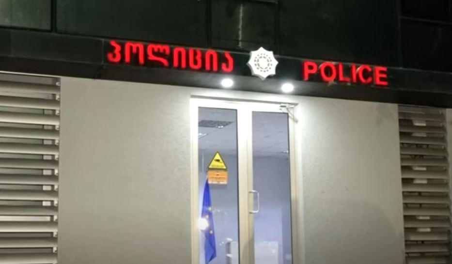 Polis qəsdən sağlamlığa ağır zərər vurmaq ittihamı ilə bir şəxsi saxlayıb