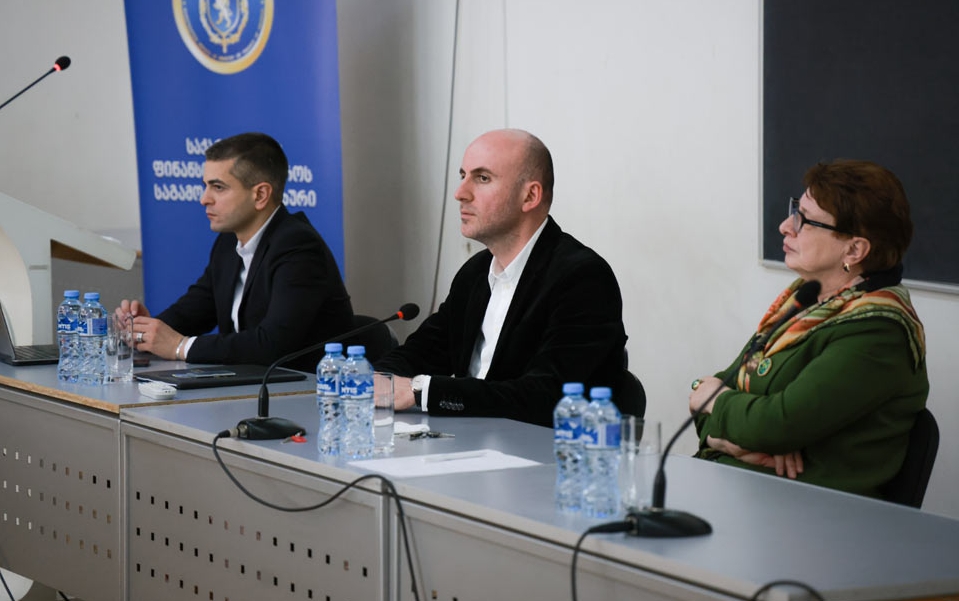 Maliyyə Nazirliyinin İstintaq Xidmətinin nümayəndələri təcrübə proqramı barədə Tbilisi Dövlət Universitetinin tələbələri ilə görüş keçiriblər