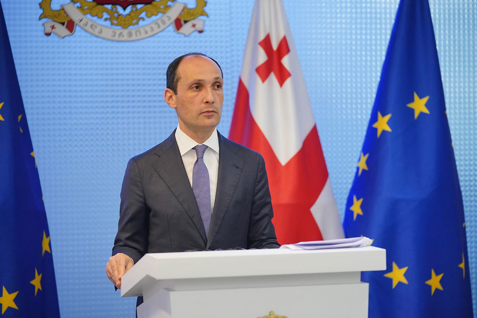Леван Давиҭашвили  - Евроеидгылашҟа ҳалалара апроцесс иадҳәаланы аспекулиациақәа рацәоуп, аха, ҳполитикаҿы ареалтә аиҭакрақәа ҟамлеит