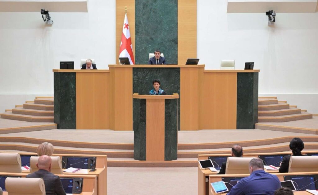 Validity of interim fact-finding commission extended by one more month