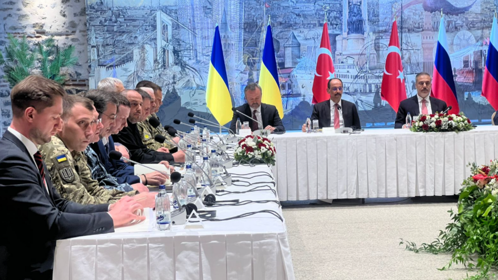 "New York Times" - Ukrayna tərəfindən Rusiyaya təqdim olunan memorandum beynəlxalq tərəfdaşların nəzarəti ilə quruda, dənizdə və səmada atəşkəsi nəzərdə tutur