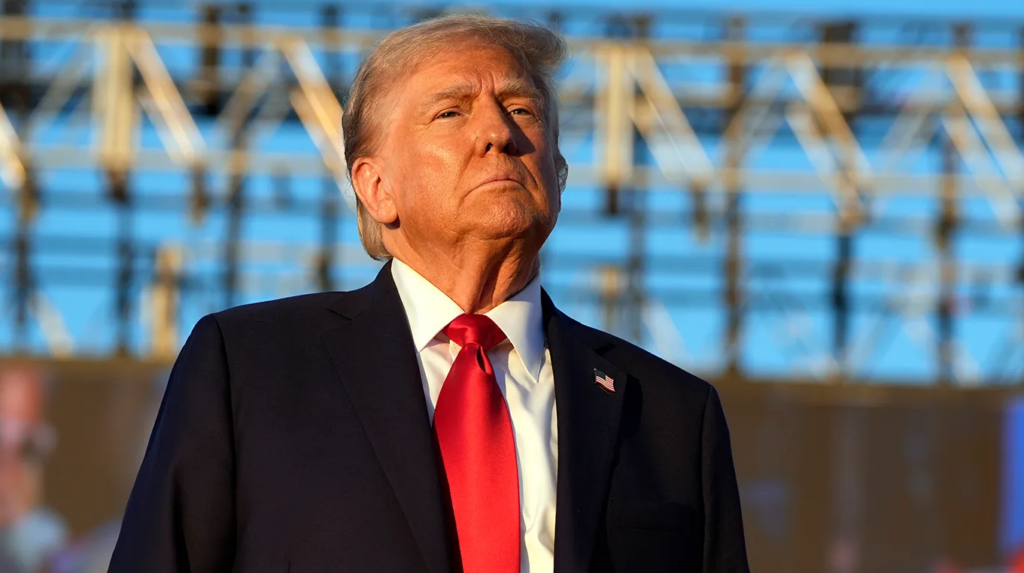 Donald Tramp - İlon Mask yoruldu, mən ondan getməsini xahiş etdim, elektromobillərlə bağlı mandatı ondan aldım və o sadəcə dəli oldu