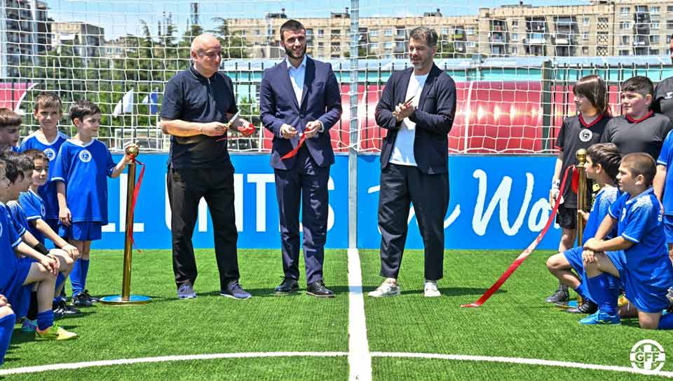 Qldani Futbol Mərkəzində yeni meydança açılıb #1TVSPORT