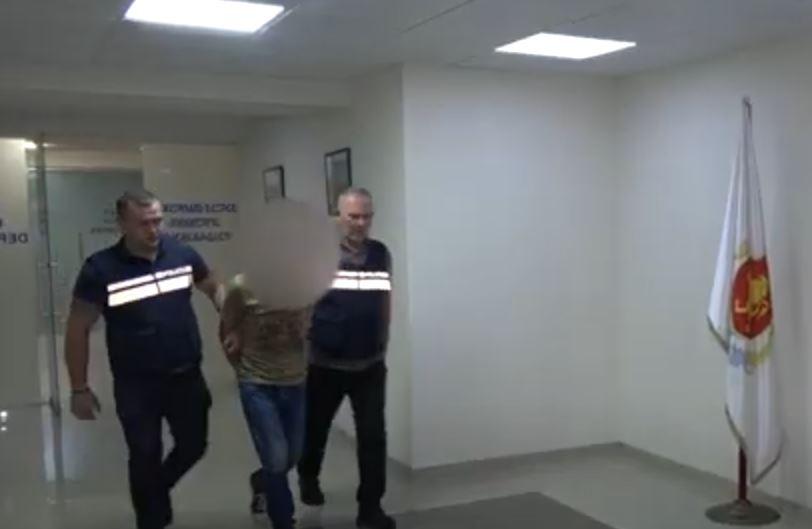 Polis Tbilisidə qətl faktının üstünü "isti izlər"lə açdı, bir nəfər saxlanılıb