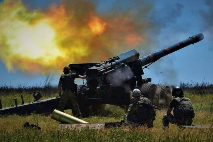 Россия сосредоточила 100 000 военнослужащих на одном из направлений на востоке Украины