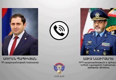 Ermənistan və İranın müdafiə nazirləri regional təhlükəsizlik məsələlərini müzakirə ediblər