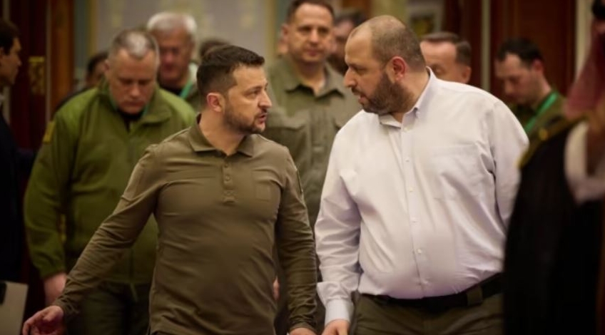 Volodimir Zelenski Ukraynanın ABŞ-dakı səfiri vəzifəsinə müdafiə naziri Rustem Umerovun namizədliyini nəzərdən keçirdiyini bildirir