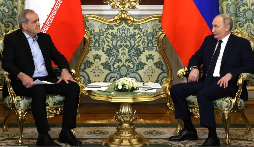 Axios - Վլադիմիր Պուտինը Դոնալդ Թրամփին և իրանցի պաշտոնյաներին ասել է, որ ինքը աջակցում է միջուկային համաձայնագրի գաղափարին, որը կկանխի Իրանի կողմից ուրանի հարստացումը