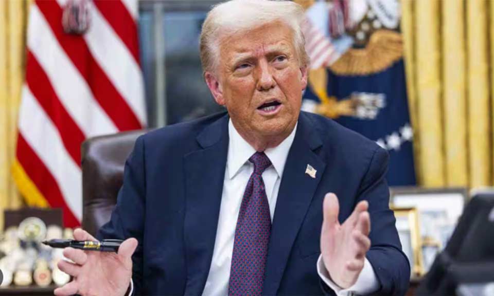 Reuters — Дональд Трамп в телефонном разговоре заявил европейским лидерам, что Европа должна прекратить покупать российскую нефть, что помогает Москве финансировать войну в Украине