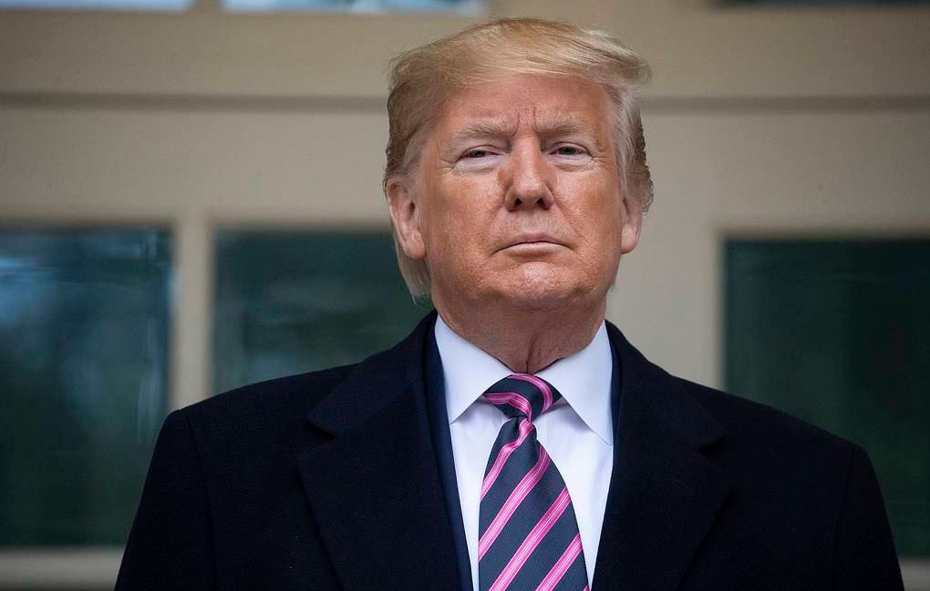 Donald Tramp Hindistandan idxal edilən mala əlavə 25%-lik rüsum tətbiq edib