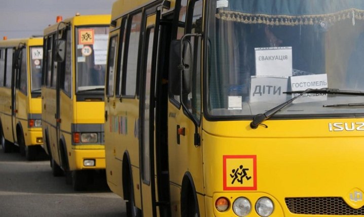 Donetsk vilayətində Rusiyanın irəliləməsi fonunda 14 yaşayış məntəqəsindən 1150-si uşaq olmaqla sakinlərin təxliyəsinə başlanılıb
