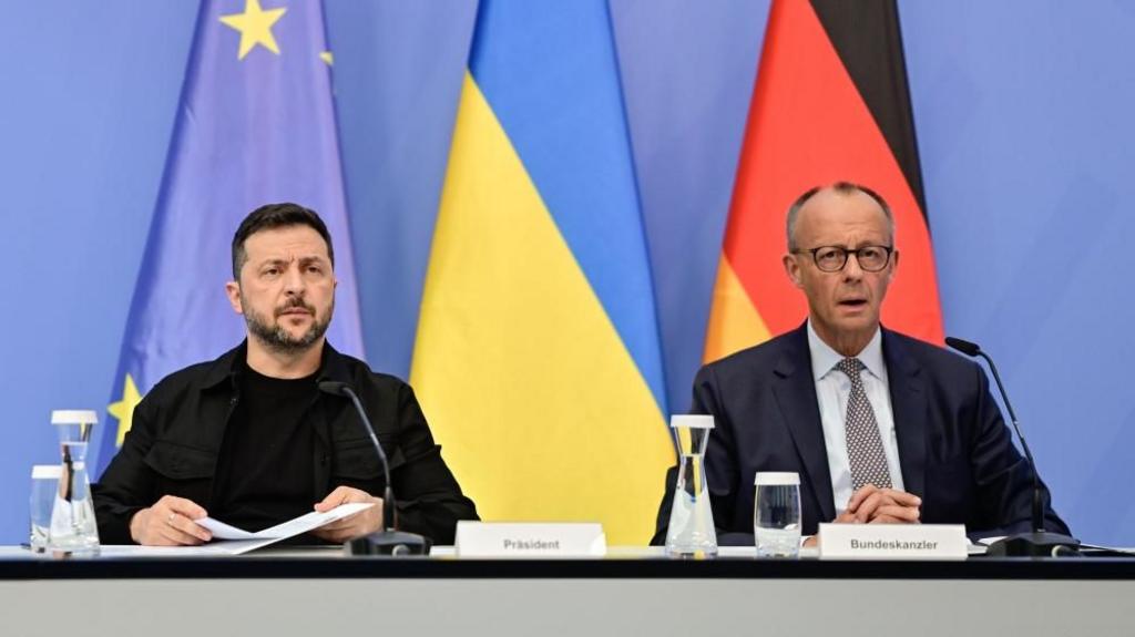 Фридрих Мерц – Украинæ цæттæ у уæвæг фронты бындурыл территорион фарстатыл æруынаффæ кæна, фæлæ оккупацигонд украинаг территориты юридикон банымад æнæрайсгæ у