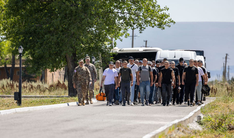 Georgian conscripts commence eight-month initial combat training