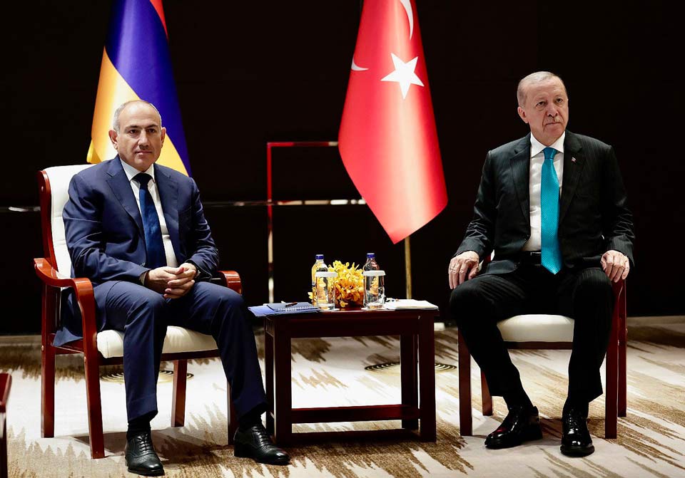 Şanxay Əməkdaşlıq Təşkilatının zirvə toplantısı çərçivəsində Nikol Paşinyan və Rəcəb Tayyib Ərdoğanın görüşü keçirilib