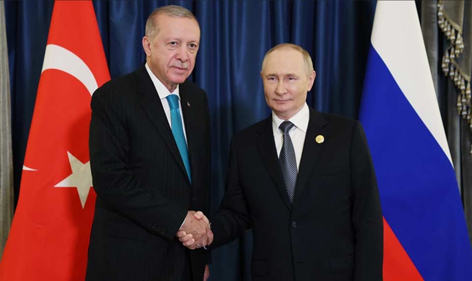 Vladimer Putin Çində Şanxay Əməkdaşlıq Təşkilatının zirvə toplantısı çərçivəsində Rəcəb Tayyib Ərdoğanla görüşüb