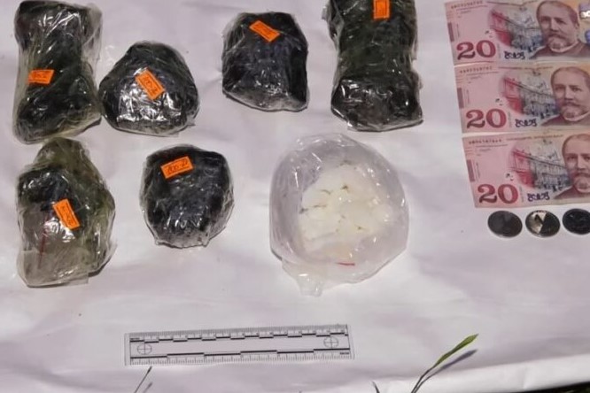 Tbilisi və Acarada xüsusilə külli miqdarda narkotik maddələri müsadirə ediblər, 4 nəfər saxlanılıb