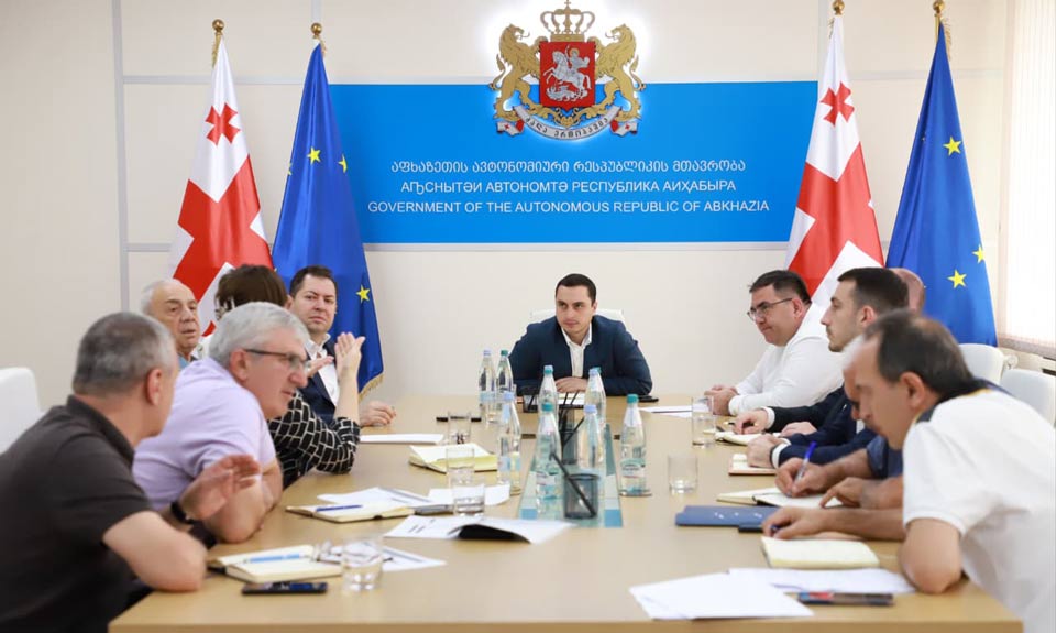 Abkhazia government chair meets with territorial leaders to address IDPs’ needs in compact settlements