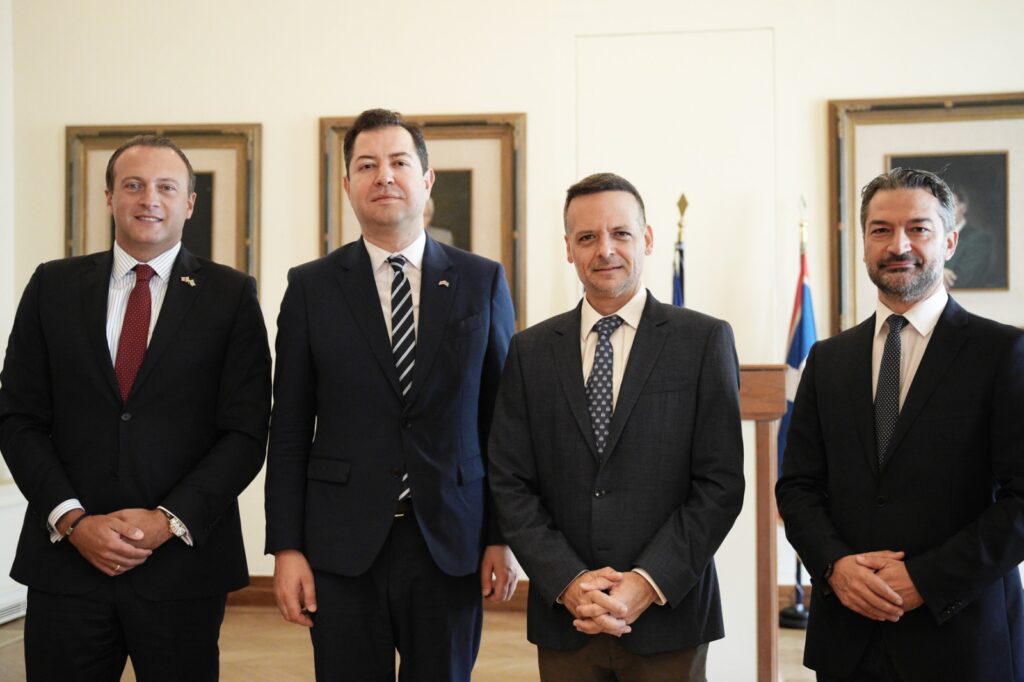 Abkhazian Gov't representatives meet Athens Mayor