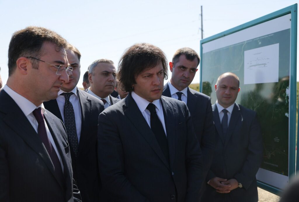 PM inspects construction of Sagarejo-Badiauri highway