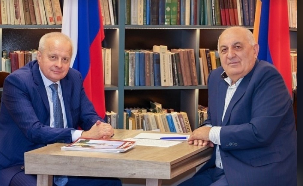 Հայաստանի Հանրապետությունում Ռուսաստանի դեսպանը հայտարարել է, որ 102-րդ ռուսական ռազմաբազայի դուրսբերման հարցը Հայաստանից երկկողմ բանակցությունների օրակարգում չէ
