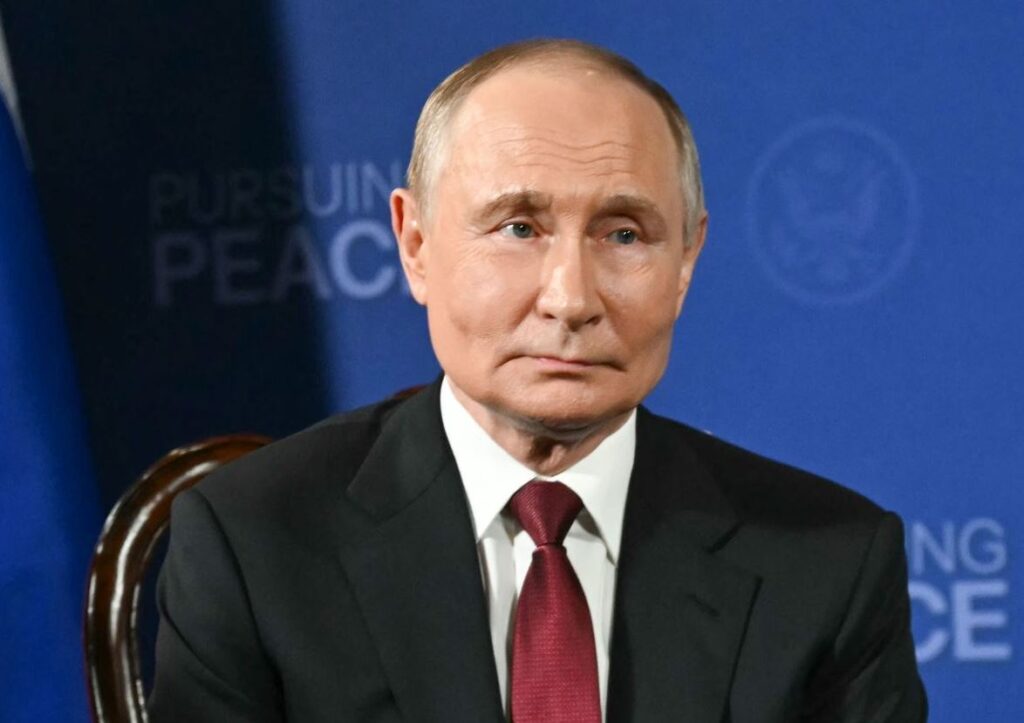 Vladimir Putin - Rusiya iki dəfə NATO-ya üzv olmağa hazır olduğunu bəyan edib, lakin hər iki dəfə rədd edilib