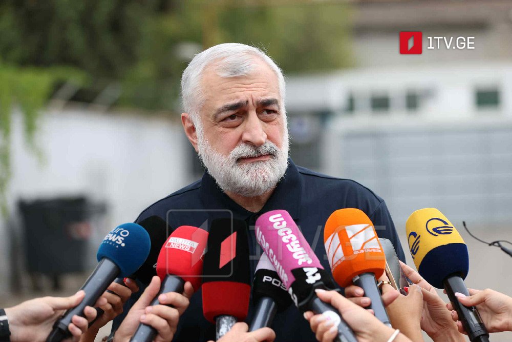 Mamuka Xazaradze - Vətəndaşlarımızın öz konstitusion hüquqlarını ifadə etmələri və öz səslərini ölkəni azad seçimdən uzaqlaşdıran qüvvəyə hədiyyə etməmələri vacibdir