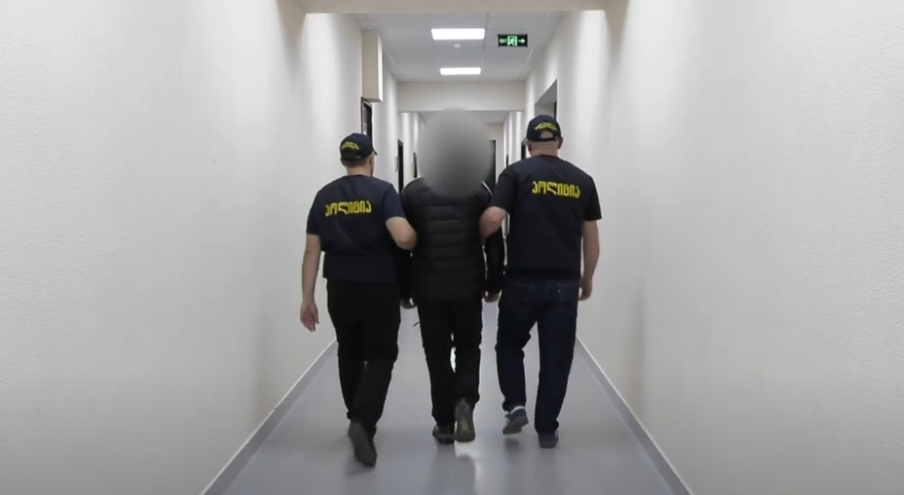 Daxili İşlər Nazirliyi narkotik cinayəti ittihamı ilə xarici ölkə vətəndaşını saxlayıb