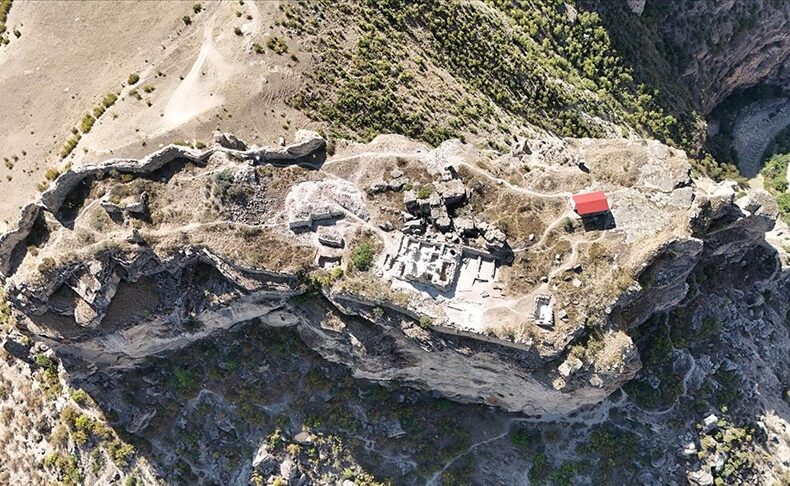Turkish archaeologists say they discovered tomb of Georgian King Ashot Kuropalates