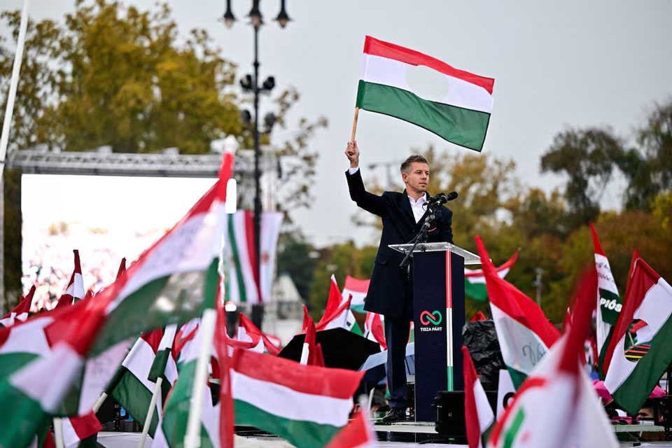 Macarıstanda müxalifət partiyasının lideri Piter Maqiarın tərəfdarları Viktor Orban hökumətinə qarşı aksiya keçiriblər