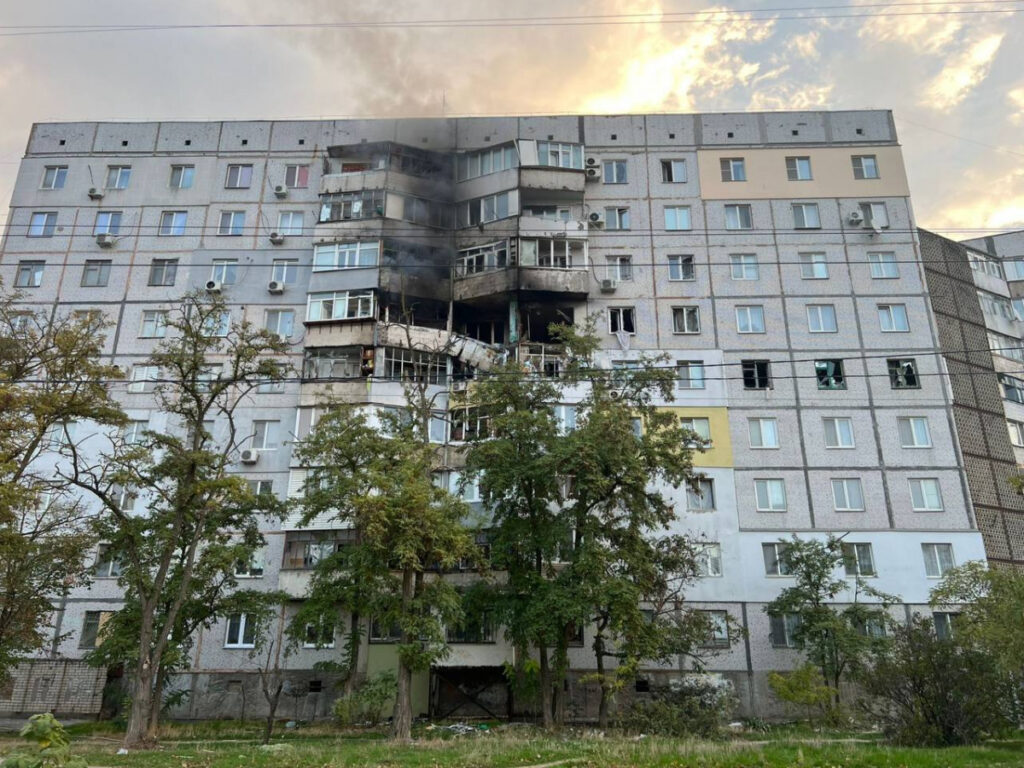 Rusiya ordusunun Ukraynanın Xerson şəhərini bombalaması nəticəsində üç dinc vətəndaş  həlak olub