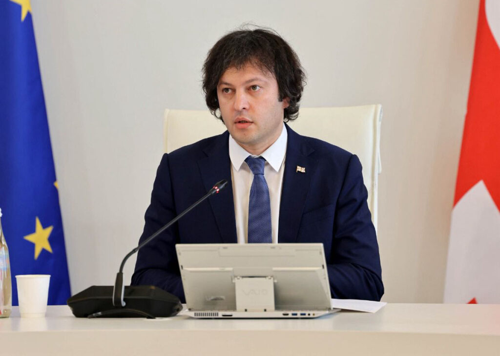PM highlights 7.7% economic growth and record foreign exchange reserves as key government priorities