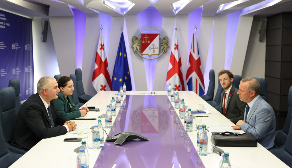 Finance Minister meets UK Ambassador